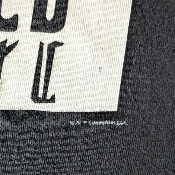 Gildan Baby Grogu Yoda Mandalorian Disney Star Wars Black T-shirt - Picture 4 of 8